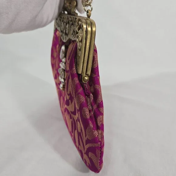 VINTAGE - ANTIQUE Bridgerton Hipster FUCHSIA Embellished Gold Details Clutch Bag - Picture 9 of 17